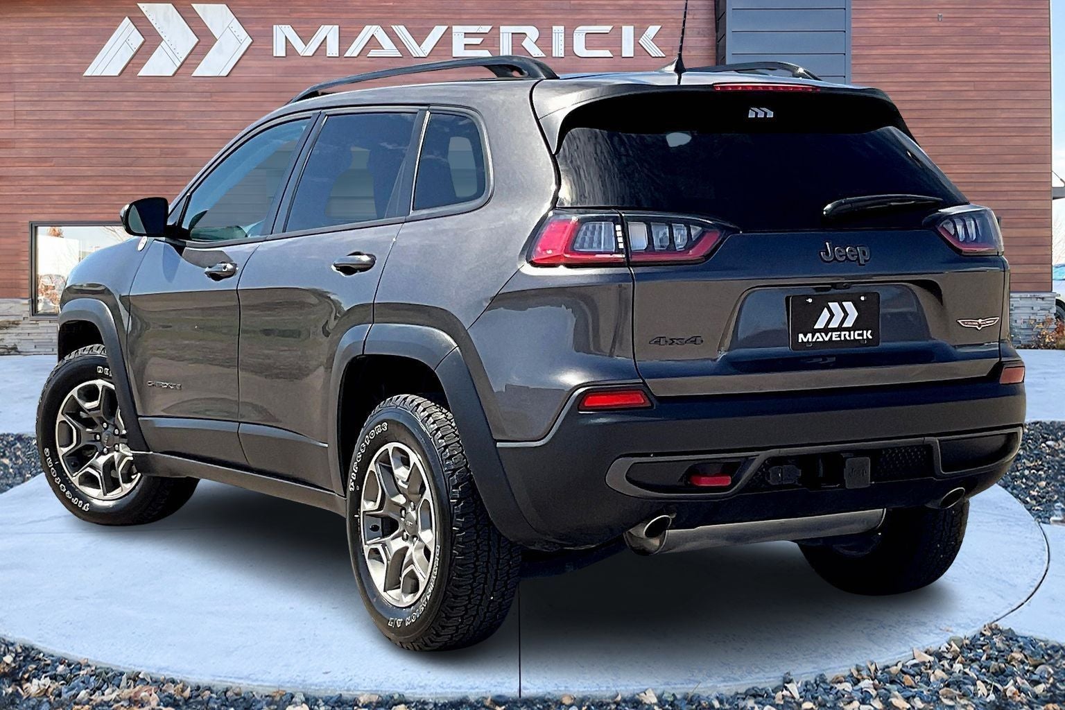 2022 Jeep Cherokee Trailhawk