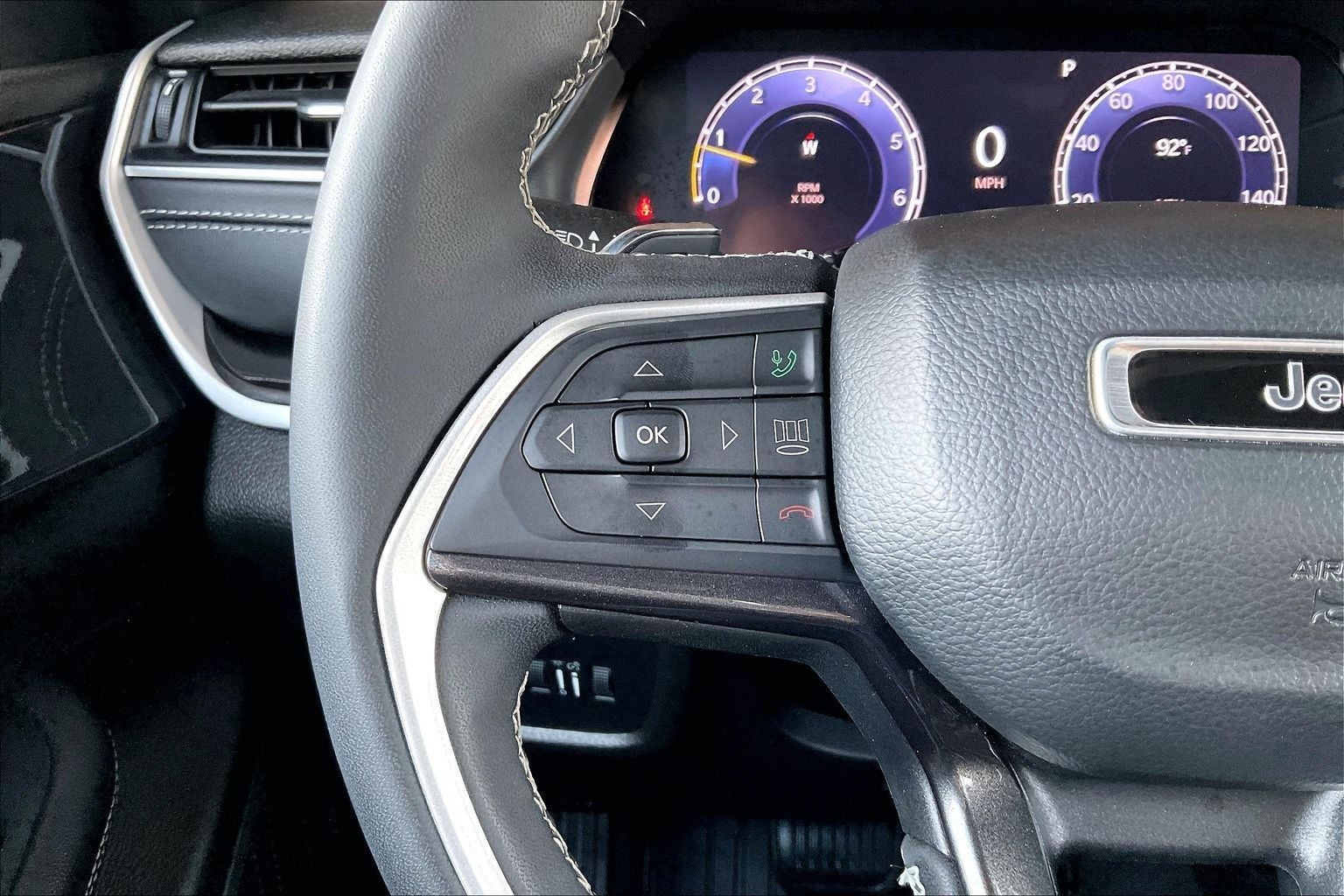 2023 Jeep Grand Cherokee L Altitude