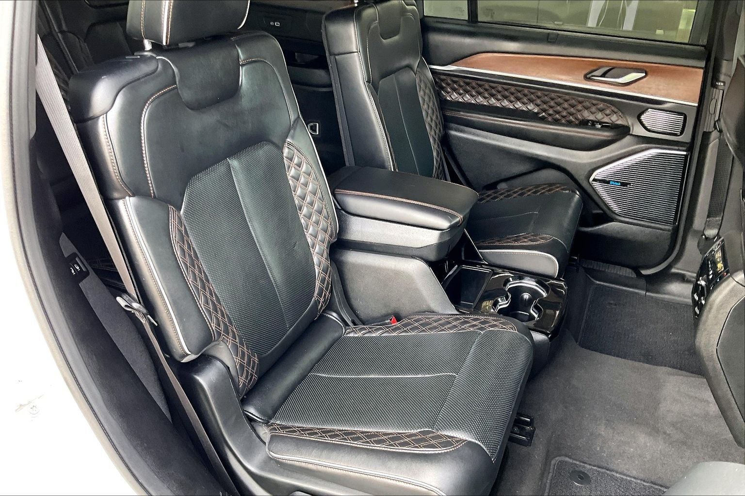 2021 Jeep Grand Cherokee L Summit