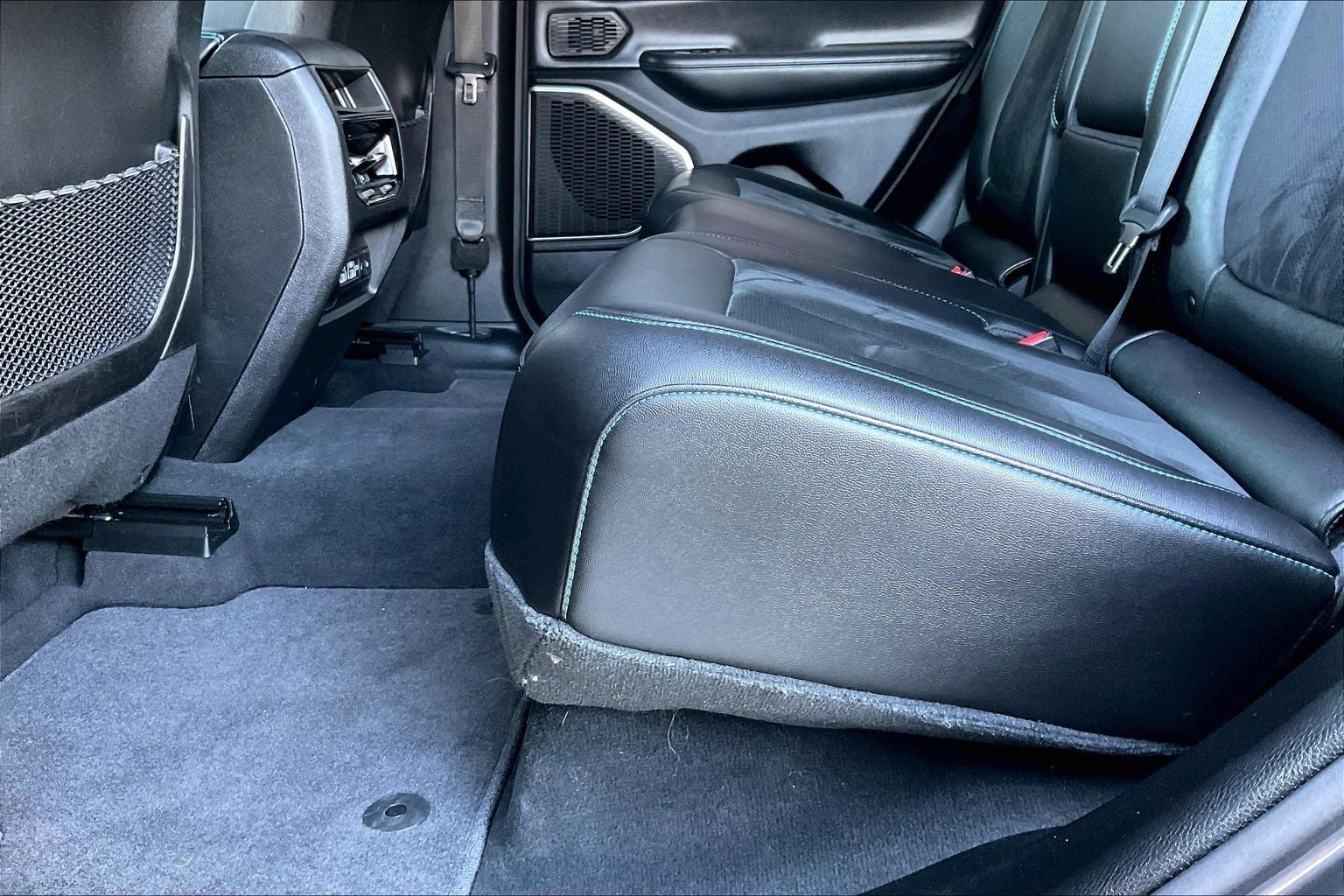 2022 Jeep Grand Cherokee Trailhawk 4xe