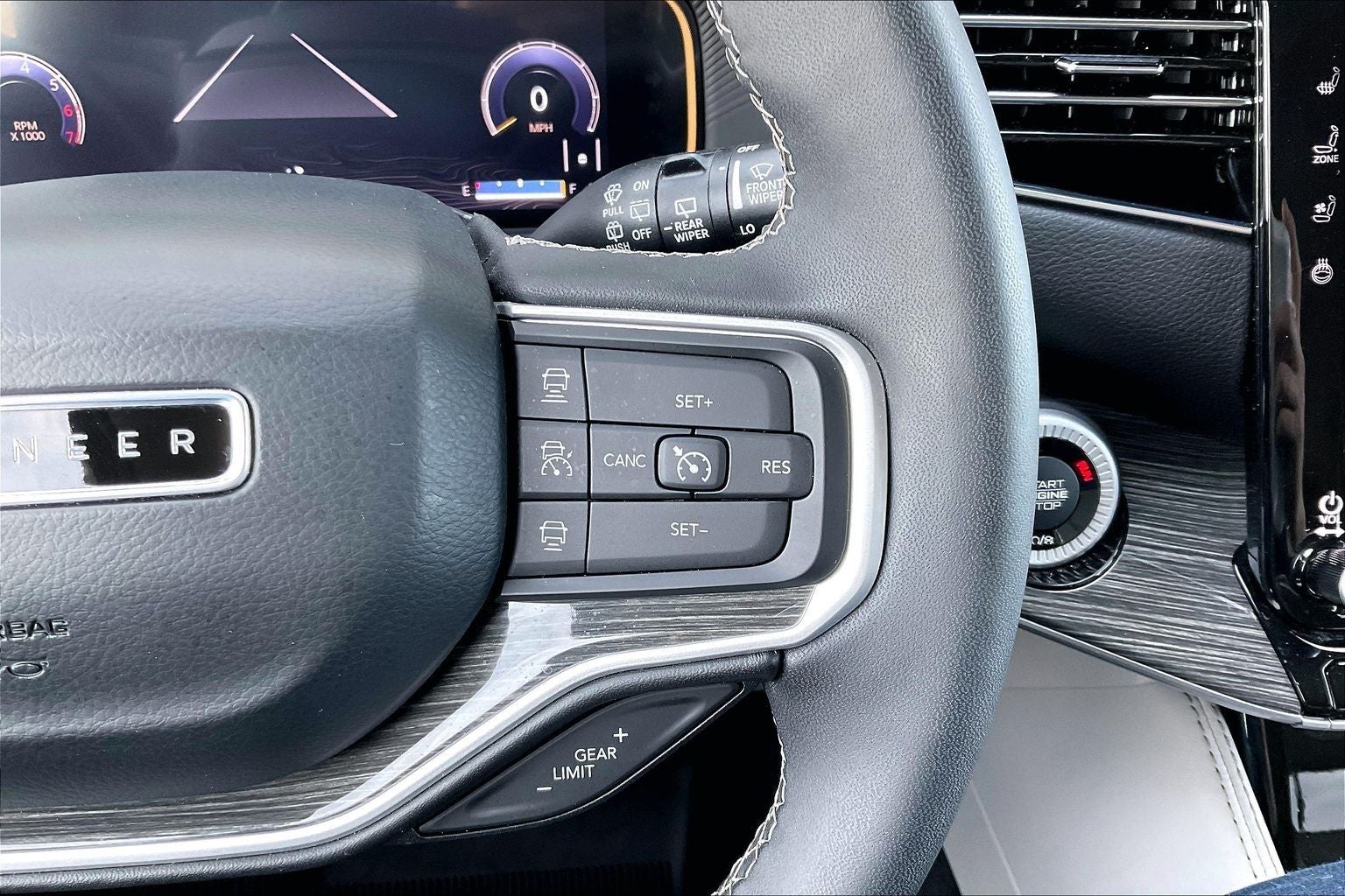 2022 Jeep Wagoneer Series II