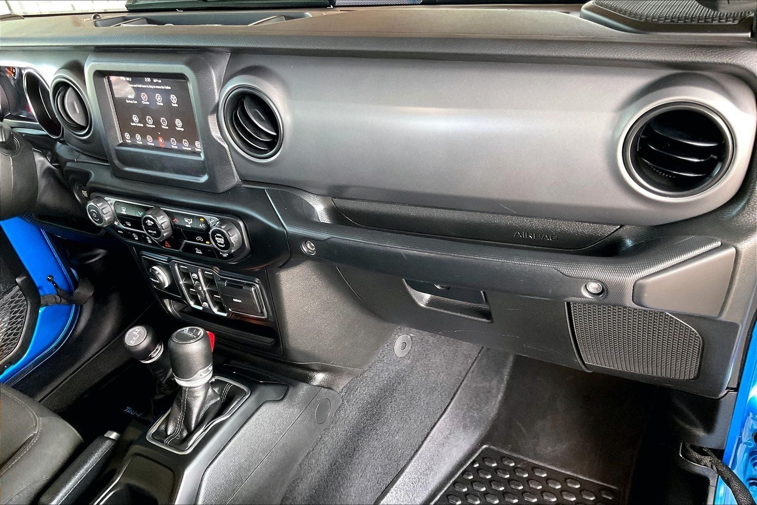 2023 Jeep Gladiator Sport S