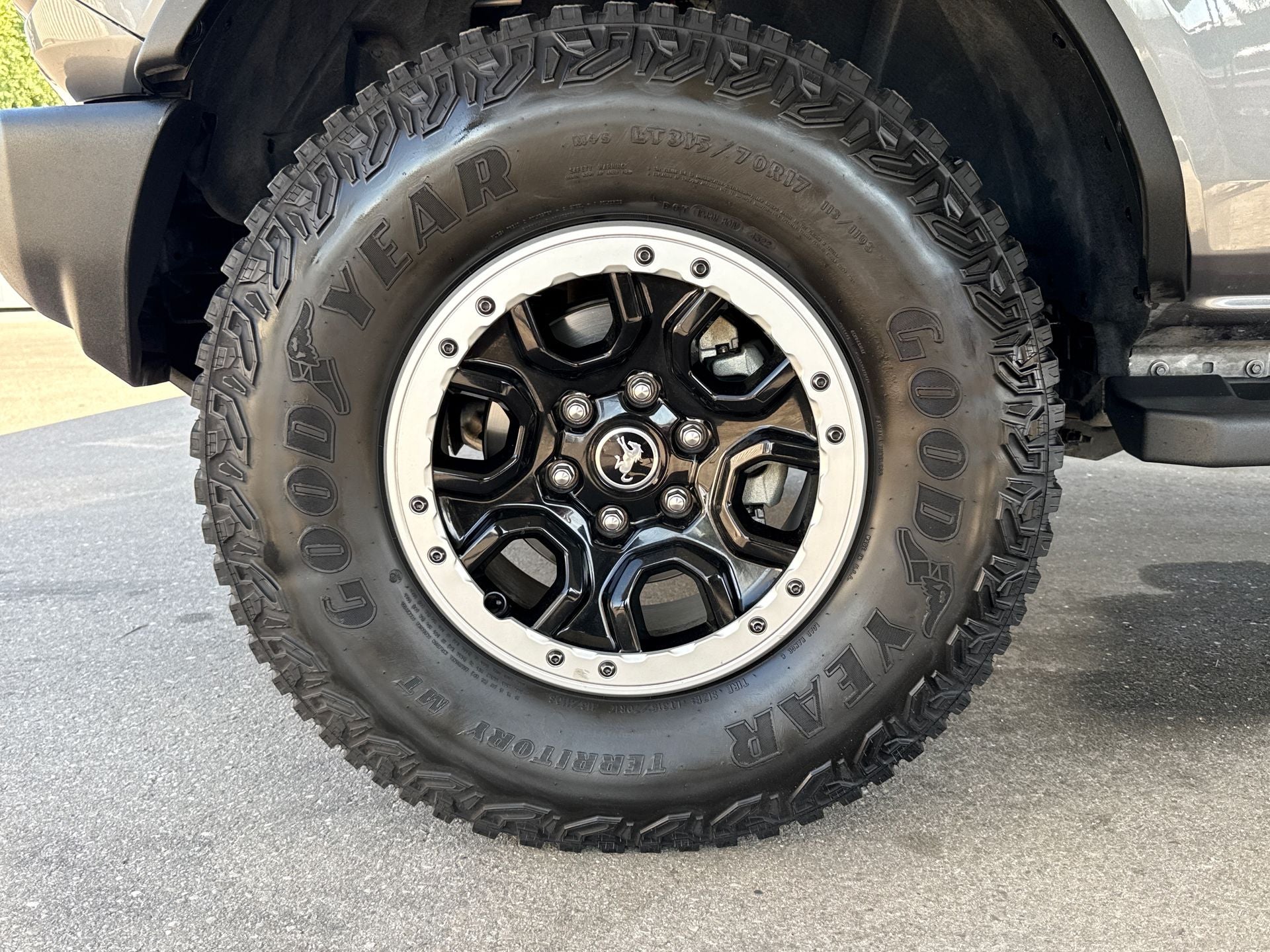 2023 Ford Bronco Outer Banks