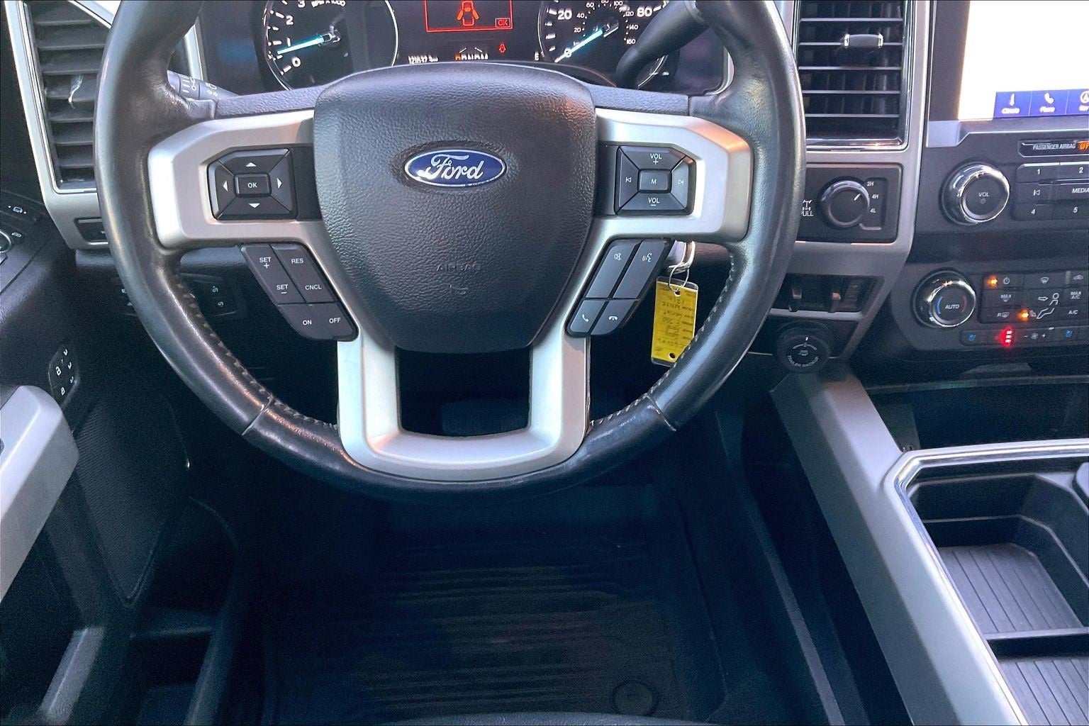 2021 Ford F-350SD Lariat