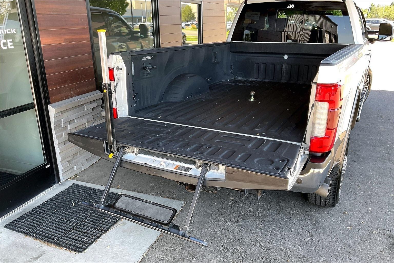 2019 Ford F-350SD Lariat