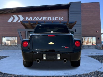 2005 Chevrolet SSR Base