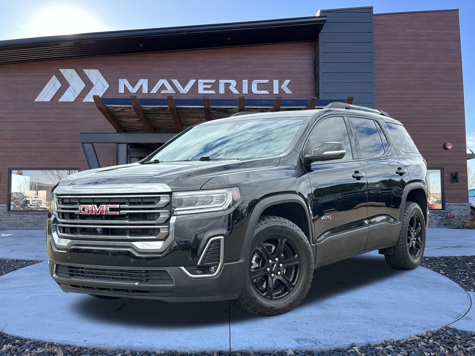 2023 GMC Acadia AT4