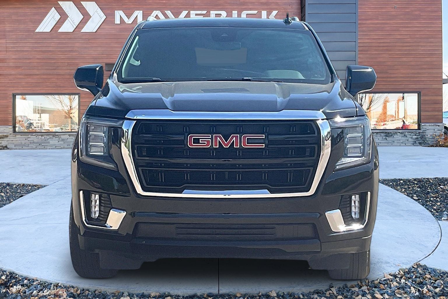 2023 GMC Yukon XL SLE
