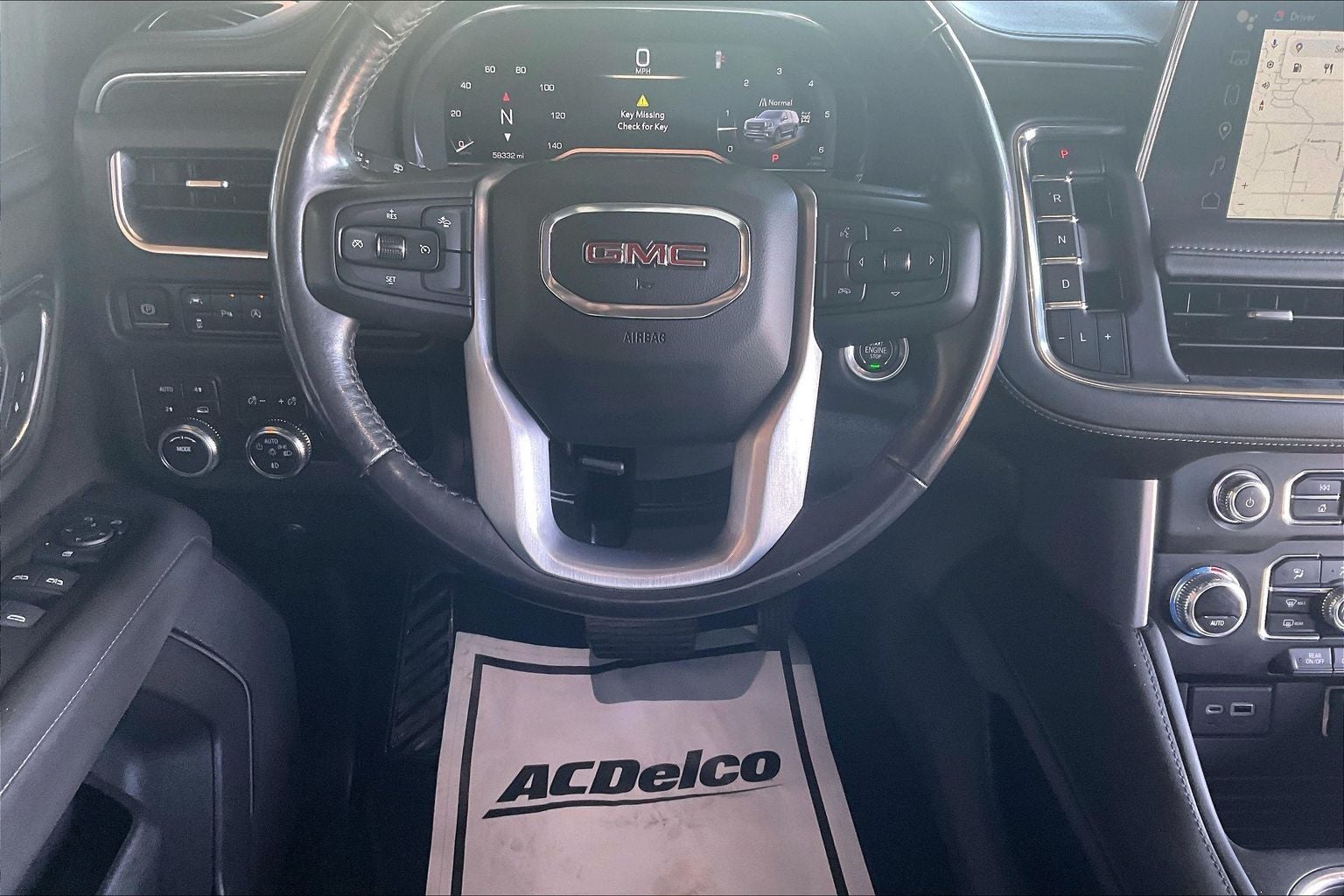 2023 GMC Yukon XL SLE
