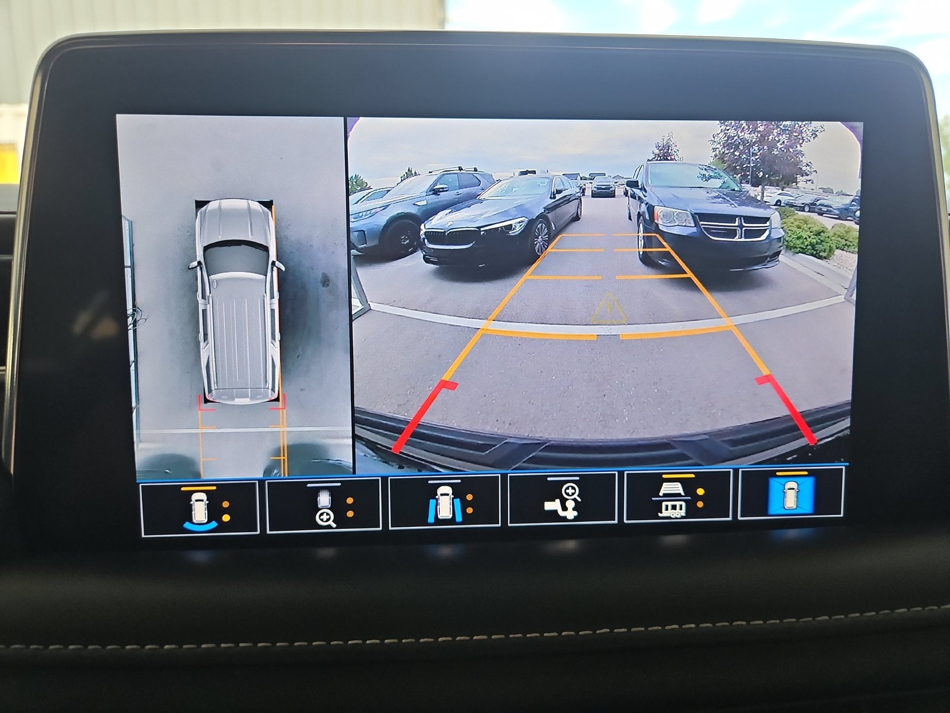 2021 GMC Yukon XL SLT