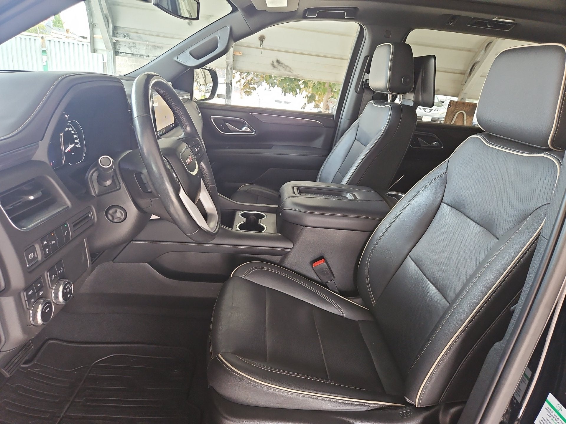 2021 GMC Yukon XL SLT
