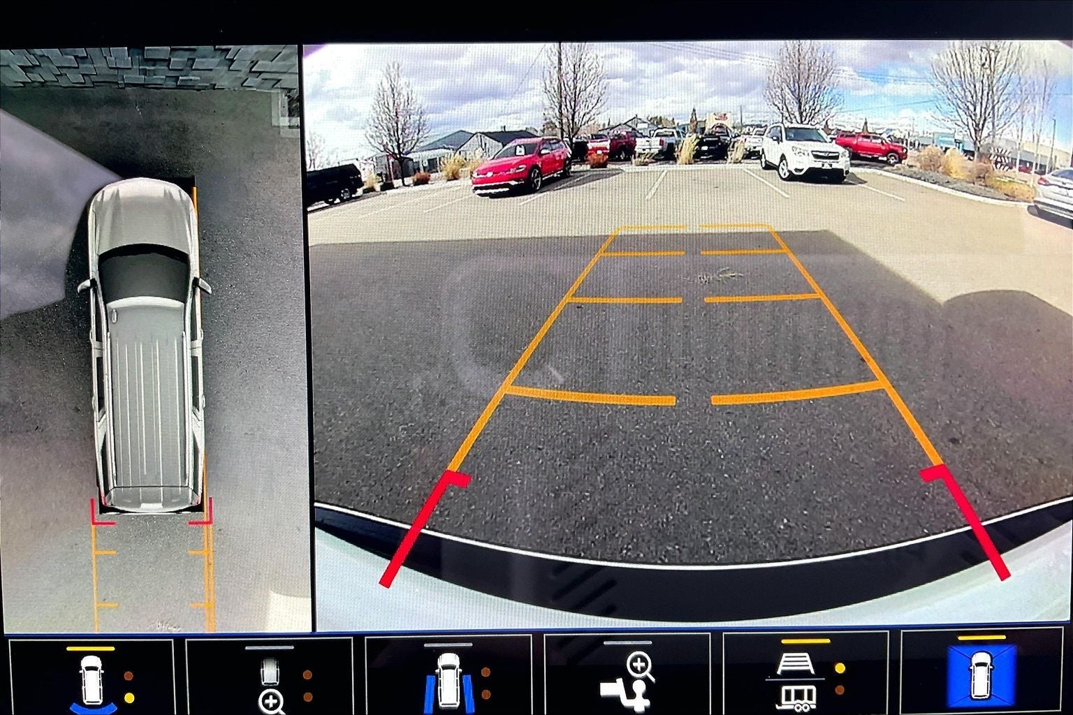 2022 Chevrolet Suburban RST