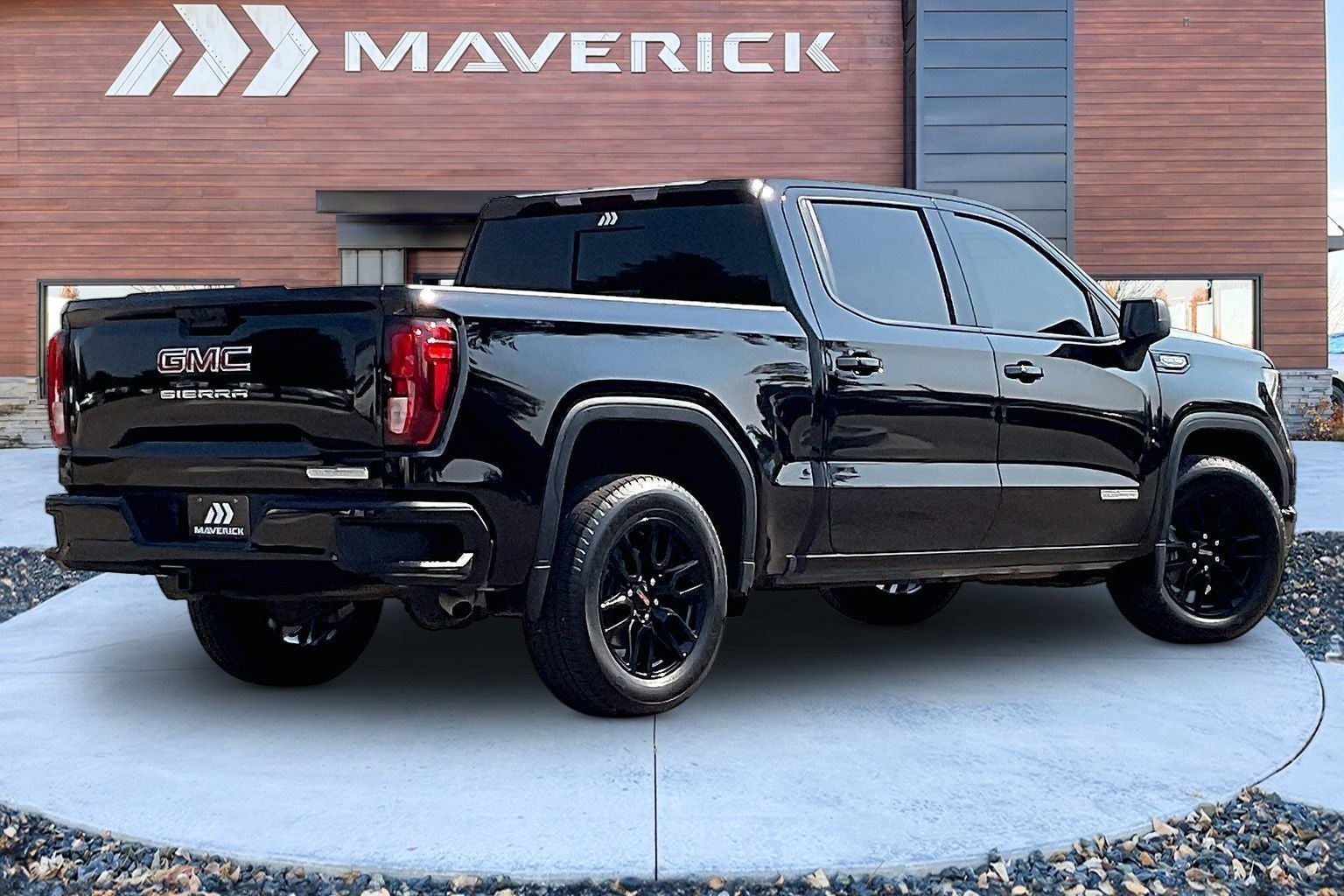 2025 GMC Sierra 1500 Elevation