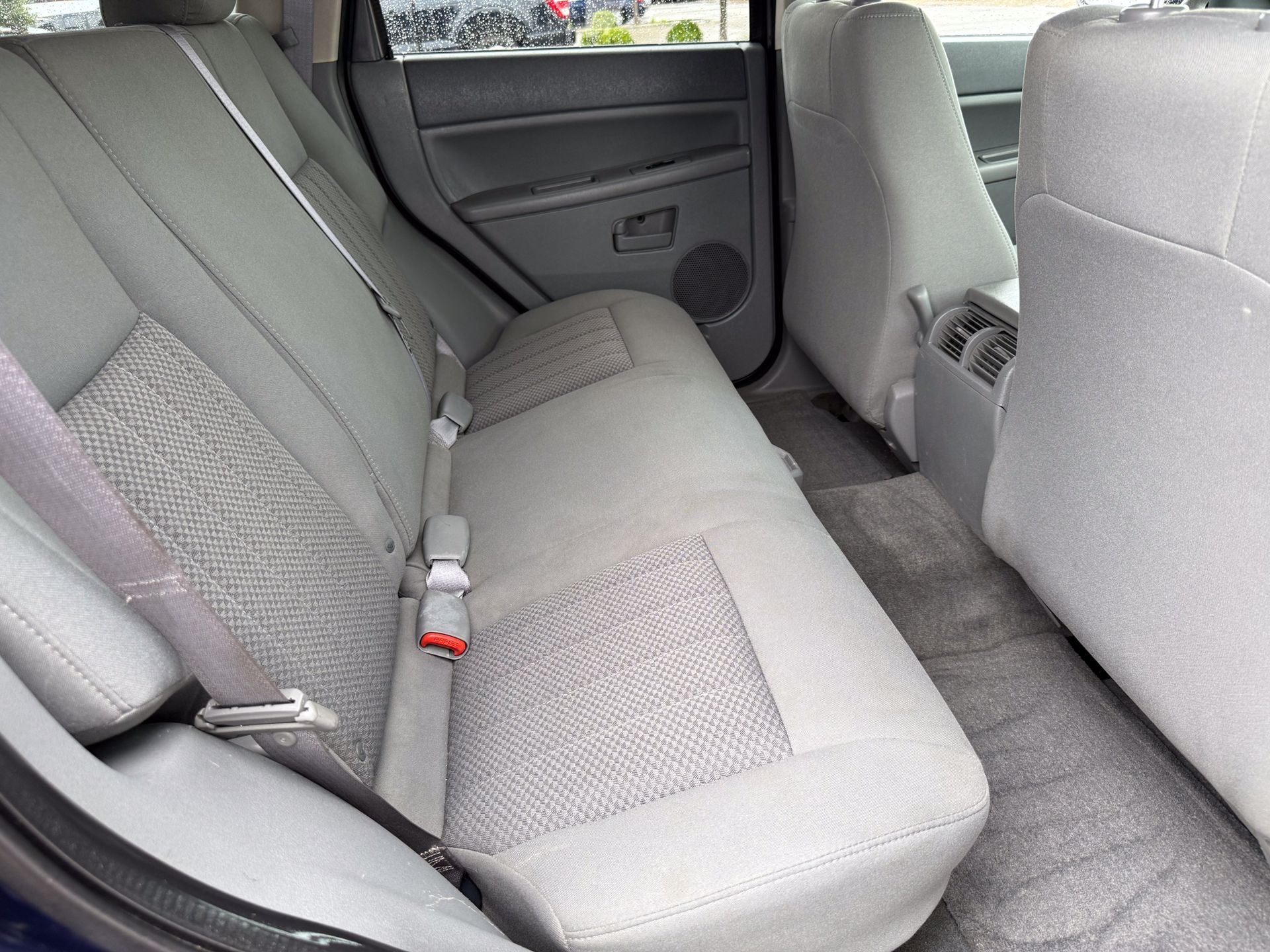 2006 Jeep Grand Cherokee Laredo