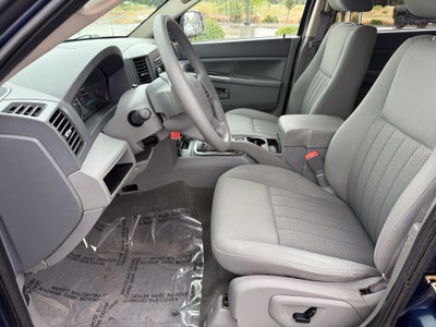 2006 Jeep Grand Cherokee Laredo