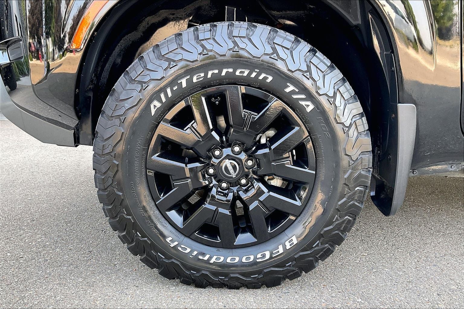 2022 Nissan Frontier SV
