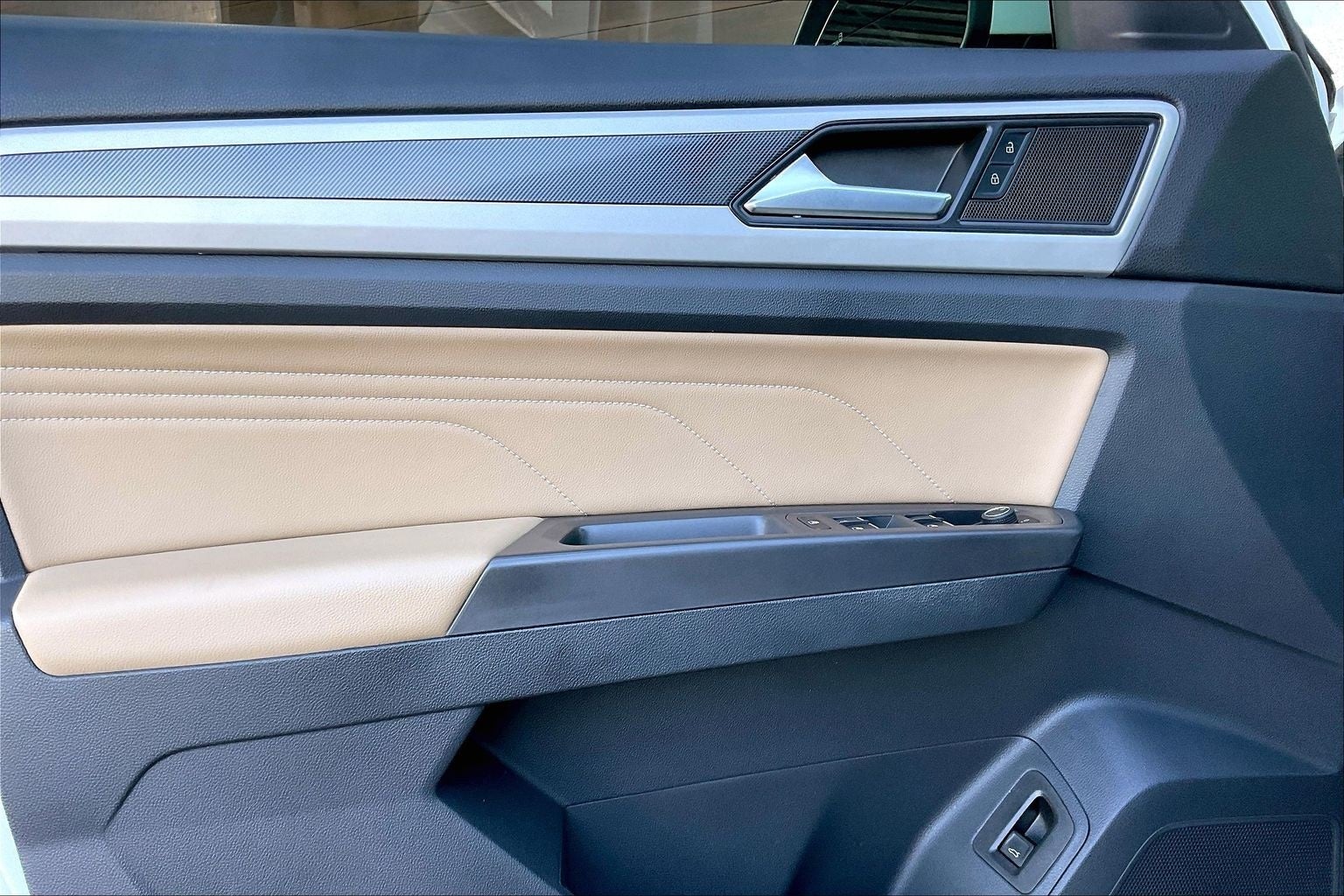 2022 Volkswagen Atlas Cross Sport 3.6L V6 SEL