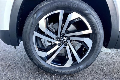 2022 Volkswagen Atlas Cross Sport 3.6L V6 SEL