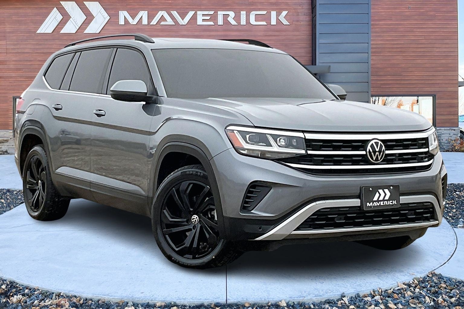 2022 Volkswagen Atlas 3.6L V6 SE w/Technology