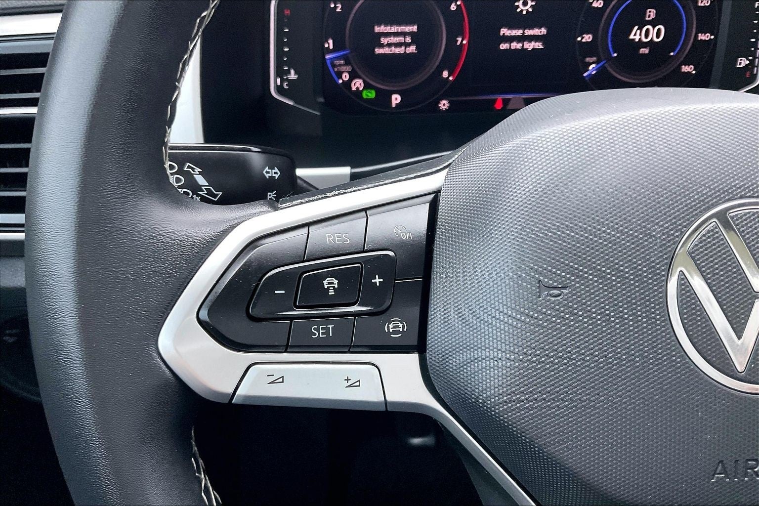 2022 Volkswagen Atlas 3.6L V6 SE w/Technology