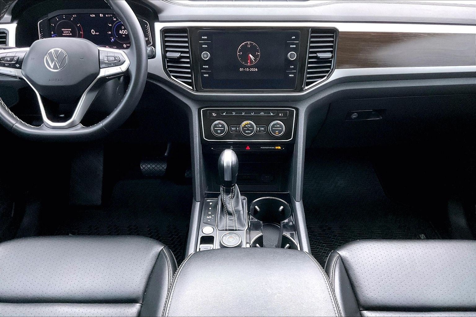 2022 Volkswagen Atlas 3.6L V6 SE w/Technology