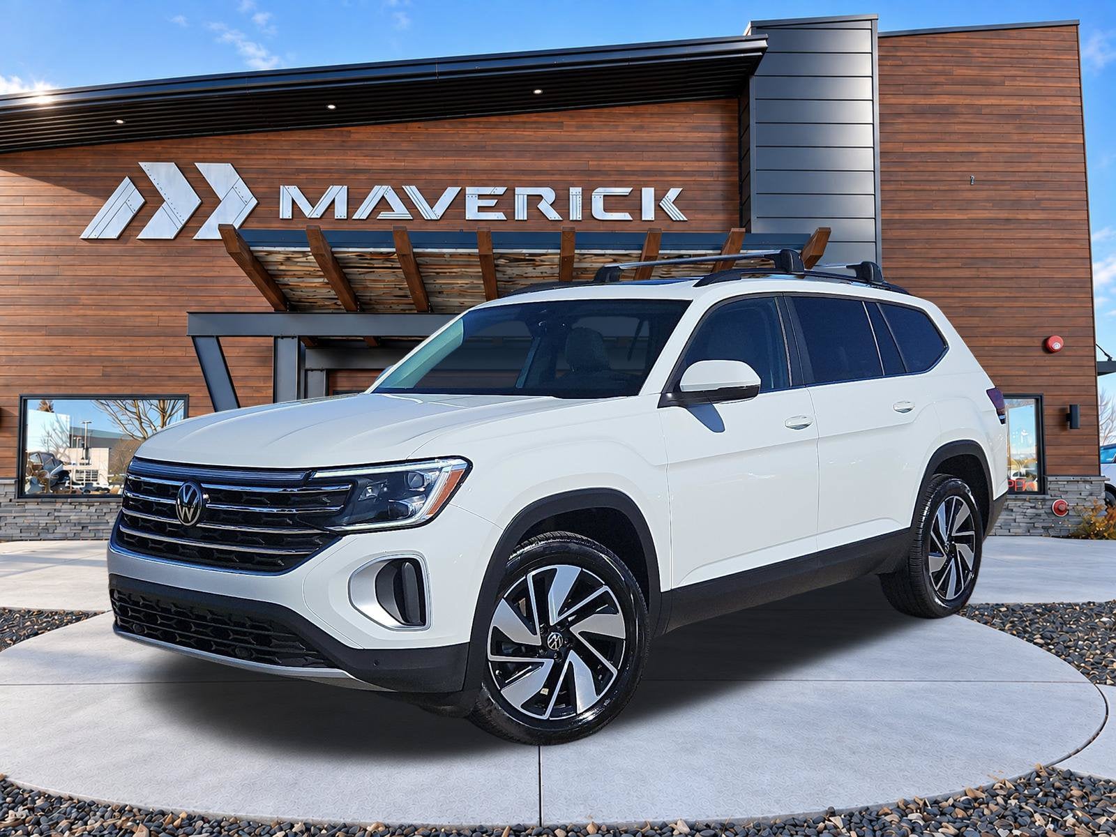 2024 Volkswagen Atlas 2.0T SE w/Technology
