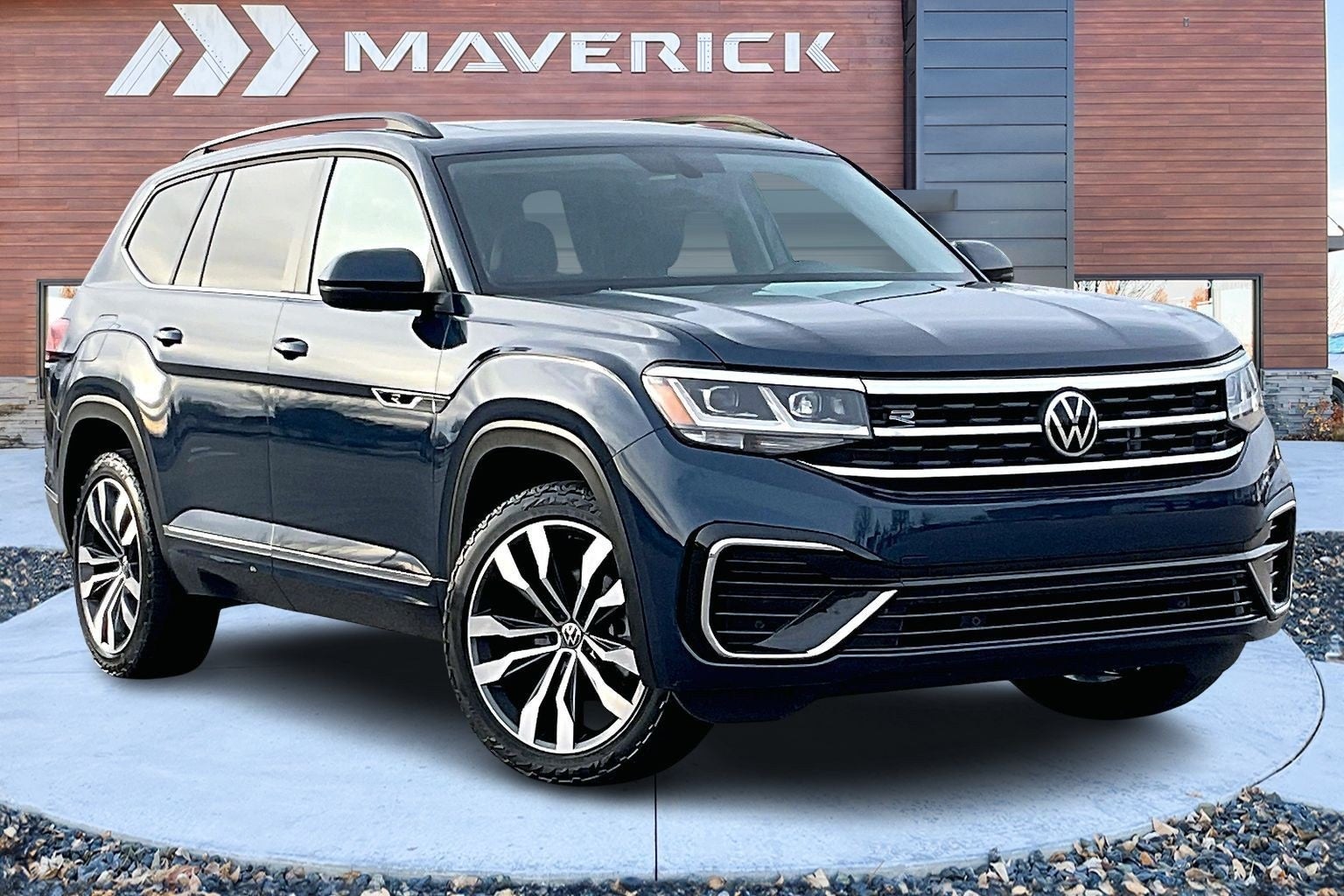 2021 Volkswagen Atlas 3.6L V6 SE w/Technology R-Line