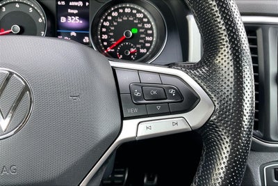 2021 Volkswagen Atlas 3.6L V6 SE w/Technology R-Line