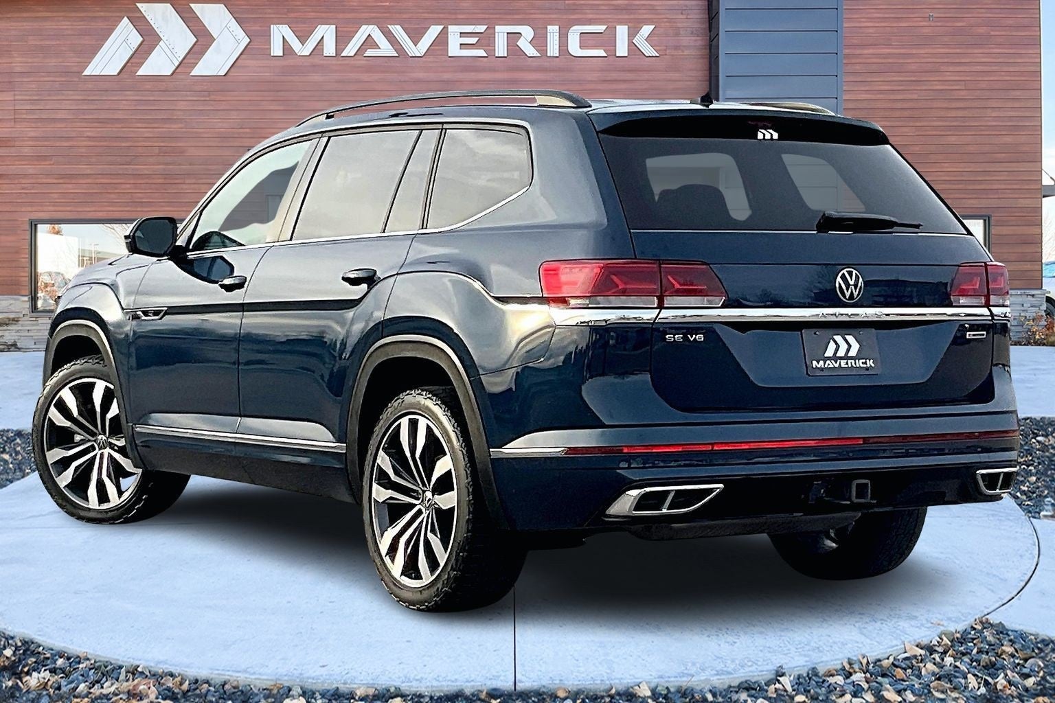2021 Volkswagen Atlas 3.6L V6 SE w/Technology R-Line