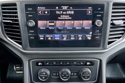 2021 Volkswagen Atlas 3.6L V6 SE w/Technology R-Line