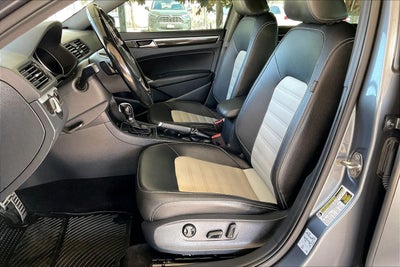 2018 Volkswagen Passat 3.6L V6 GT
