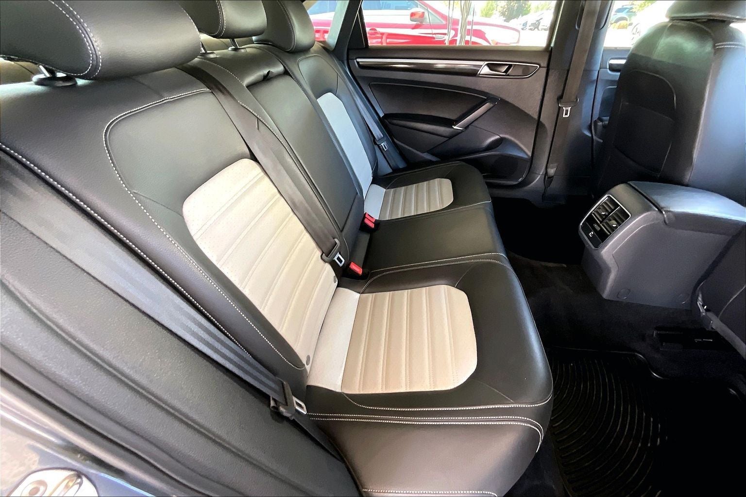 2018 Volkswagen Passat 3.6L V6 GT