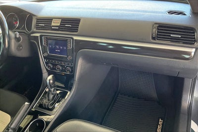 2018 Volkswagen Passat 3.6L V6 GT