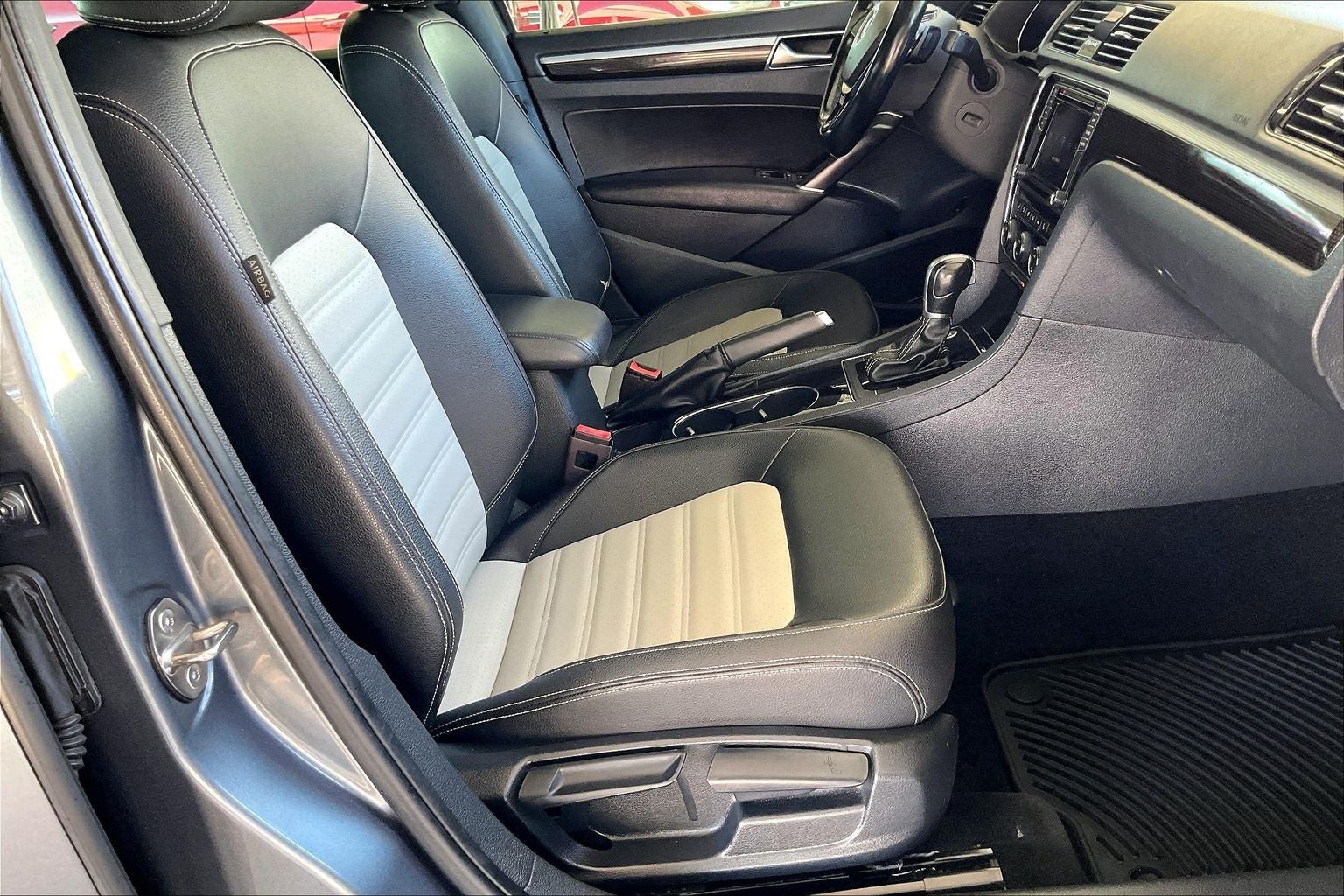 2018 Volkswagen Passat 3.6L V6 GT