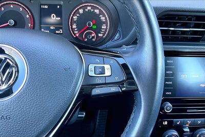 2021 Volkswagen Passat 2.0T R-Line