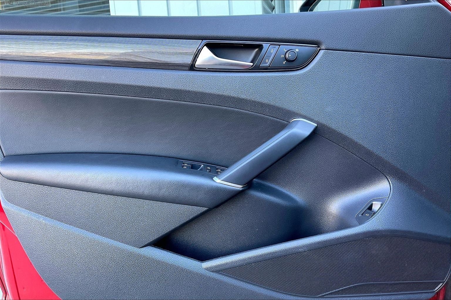 2021 Volkswagen Passat 2.0T R-Line