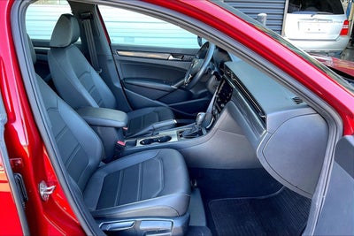 2021 Volkswagen Passat 2.0T R-Line
