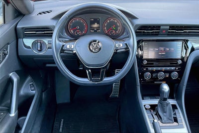 2021 Volkswagen Passat 2.0T R-Line