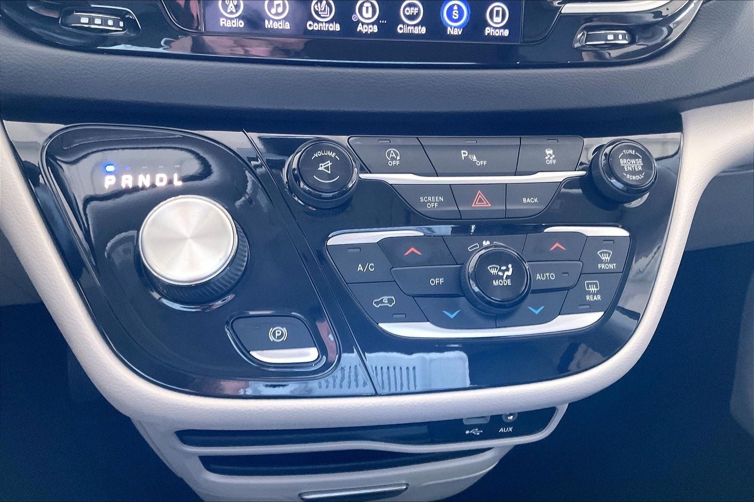 2017 Chrysler Pacifica Touring L