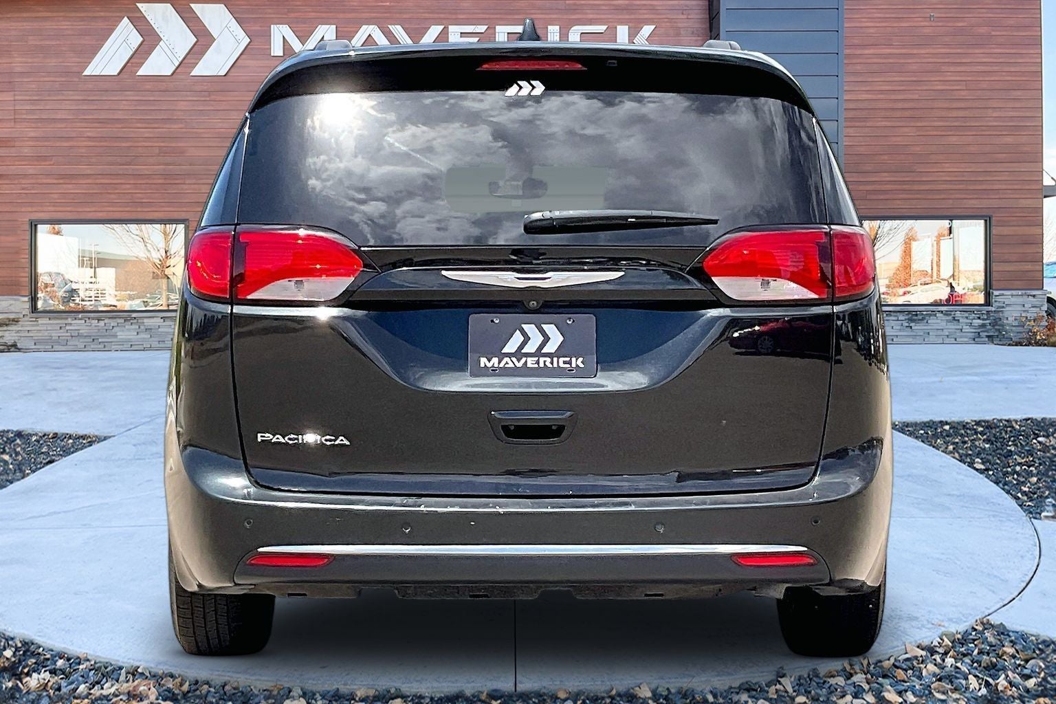 2017 Chrysler Pacifica Touring L