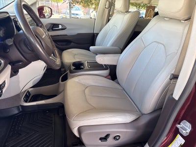 2020 Chrysler Pacifica Touring L Plus