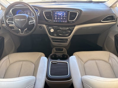 2020 Chrysler Pacifica Touring L Plus