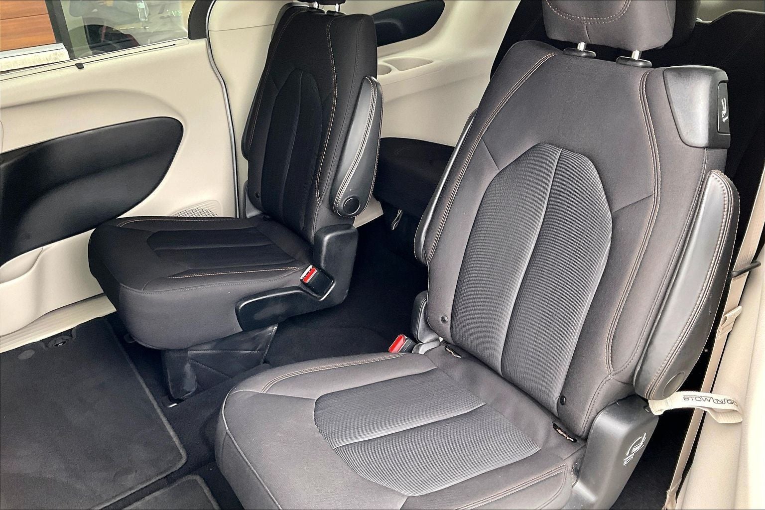 2020 Chrysler Pacifica Touring