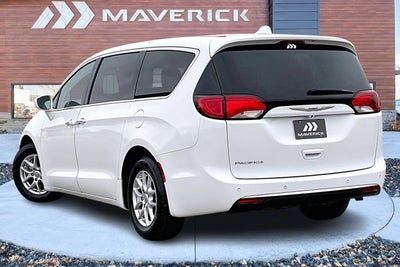 2020 Chrysler Pacifica Touring