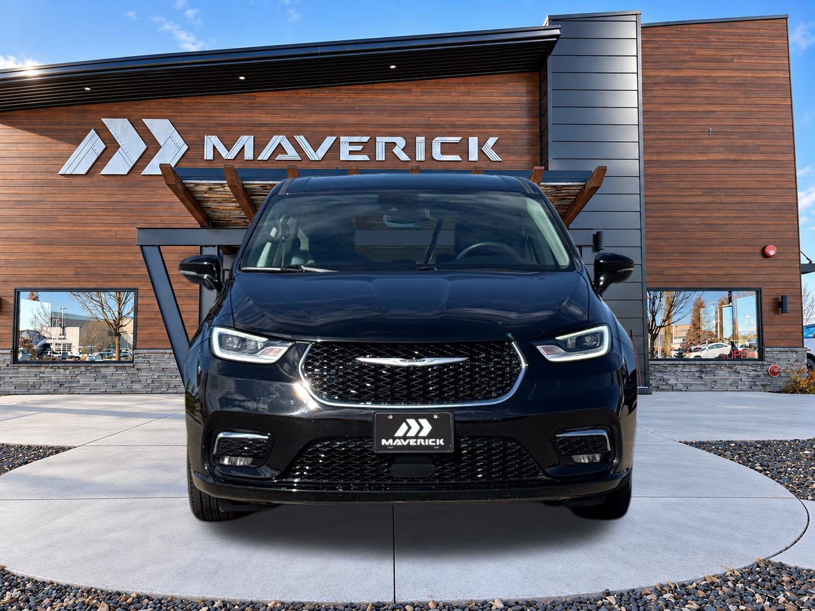 2024 Chrysler Pacifica Hybrid Select