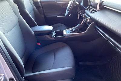 2023 Toyota RAV4 Hybrid LE