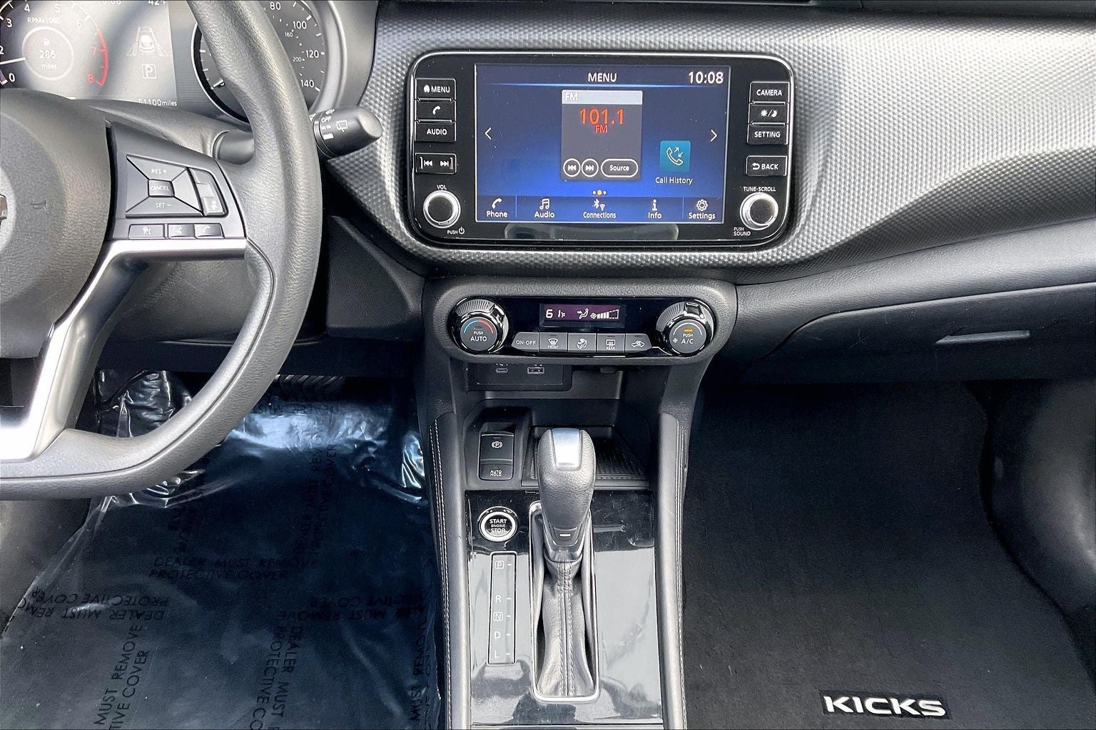 2021 Nissan Kicks SV