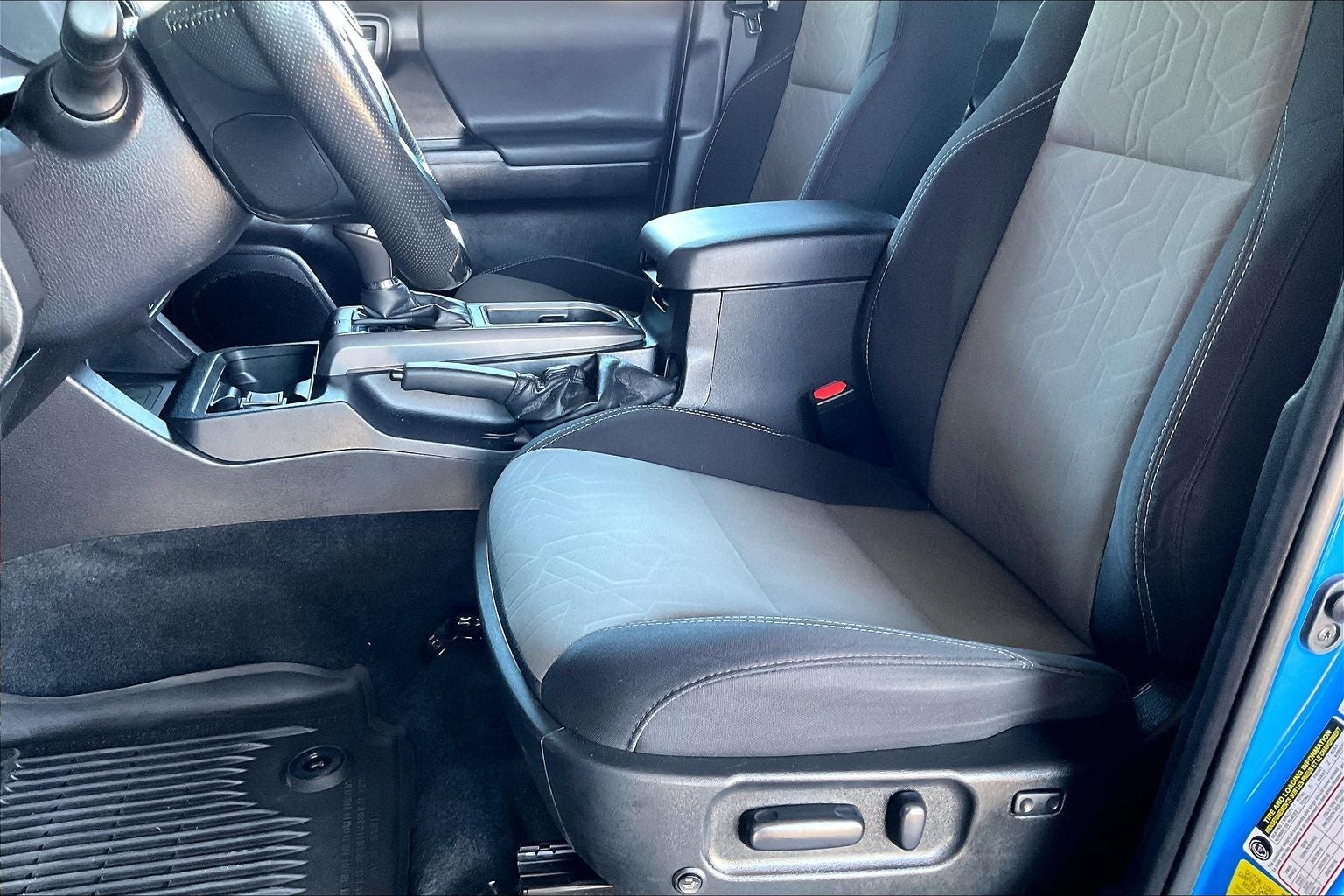 2021 Toyota Tacoma TRD Off-Road V6
