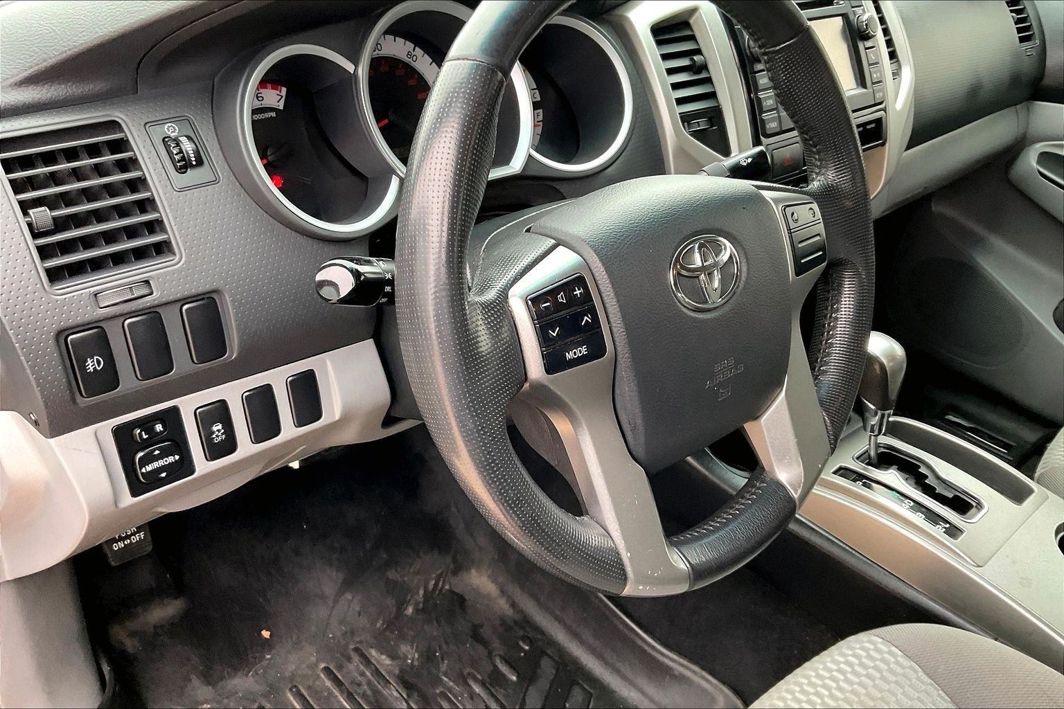 2013 Toyota Tacoma PreRunner V6