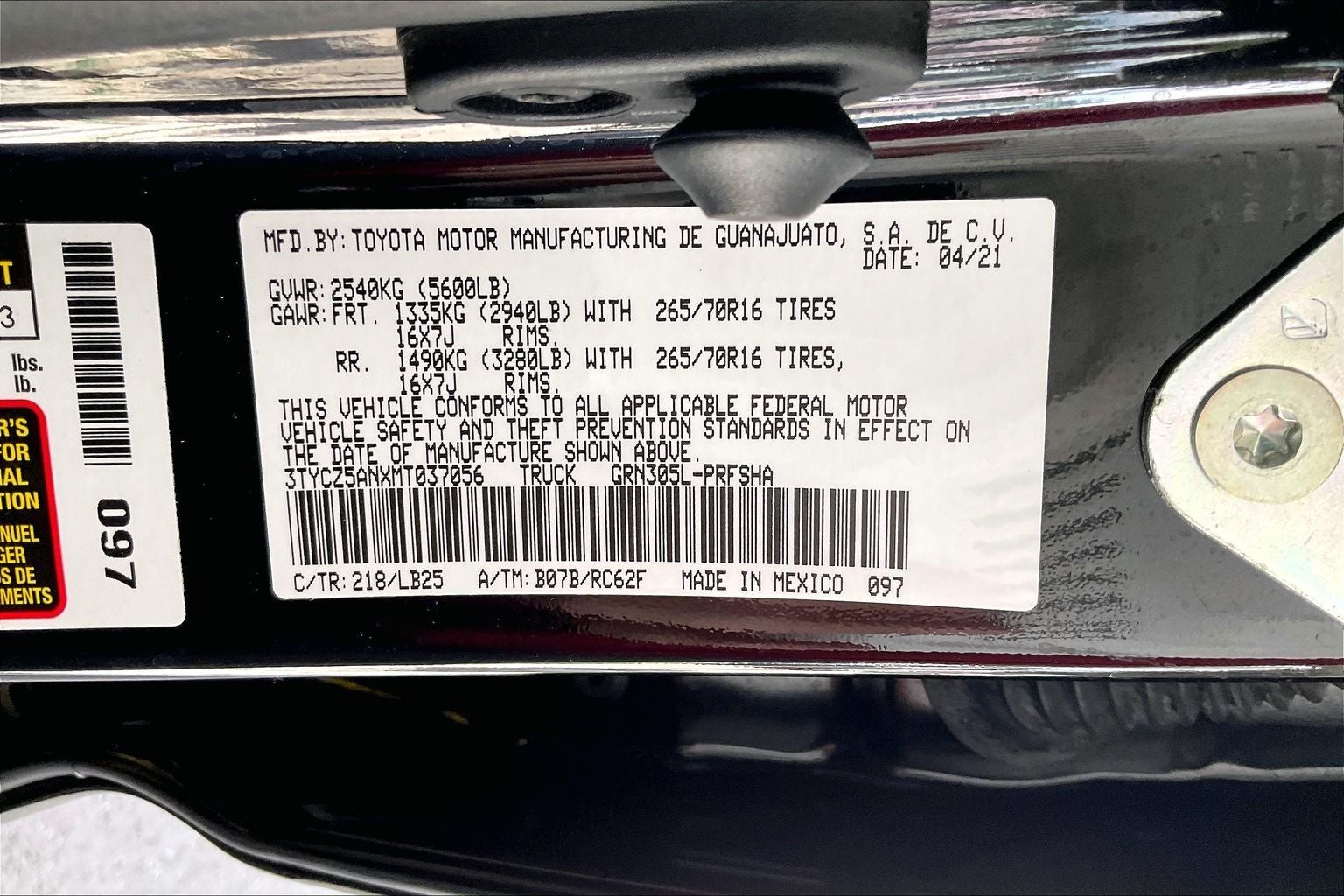 2021 Toyota Tacoma TRD Pro - Photo 17